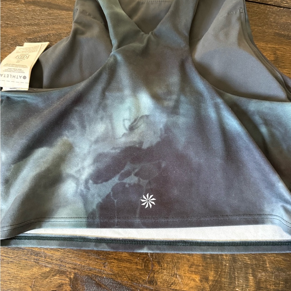 Athleta Conscious Crop Limited edition marine dark tie dye color - Picture 3 of 5